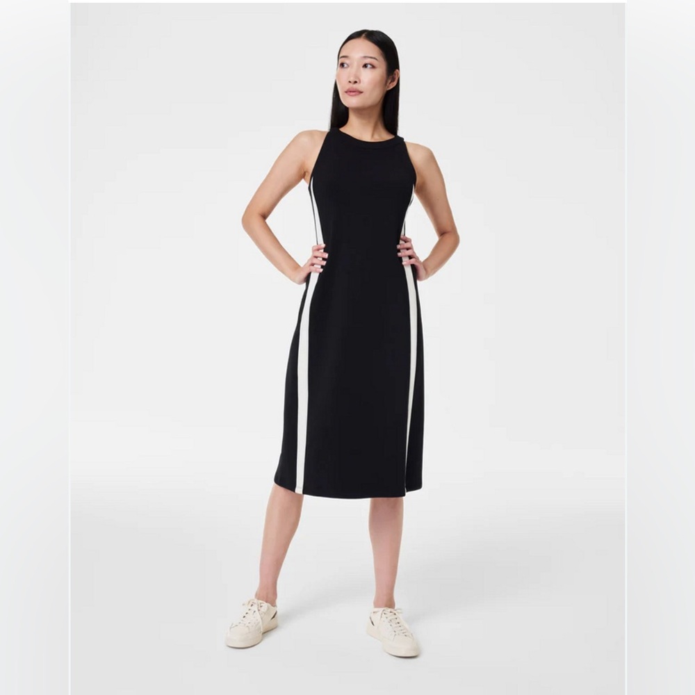 Spanx Air Essentials NWT black and white dress